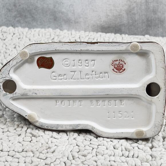 Point Betsie Lighthouse Lefton China Hand Painted 1997 #11521 Lake Michigan - Picture 6 of 13